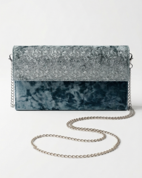 BOLSO PARA INVITADA AZUL